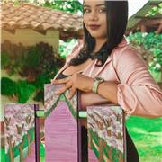 Soy profesora en proceso de Licenciatura en educación Artistica con énfasis en artes plásticas y dibujo expresivo con estudiantes de primaria y secundaria de una institución educativa